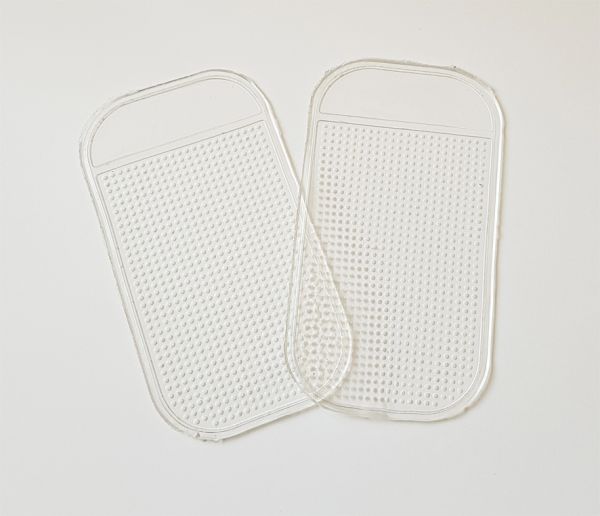 Липкий килимок